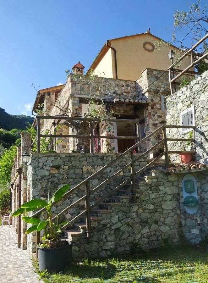 L'Allegra Brigata Finale Ligure Exterior foto
